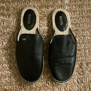 Amazon.com | Michael Kors Women NIB Michael Kors Leather Espadrille Flats 8.5 display picture 1